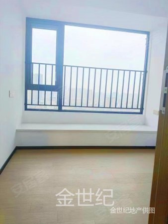 东建明德城4室2厅2卫98㎡南162万