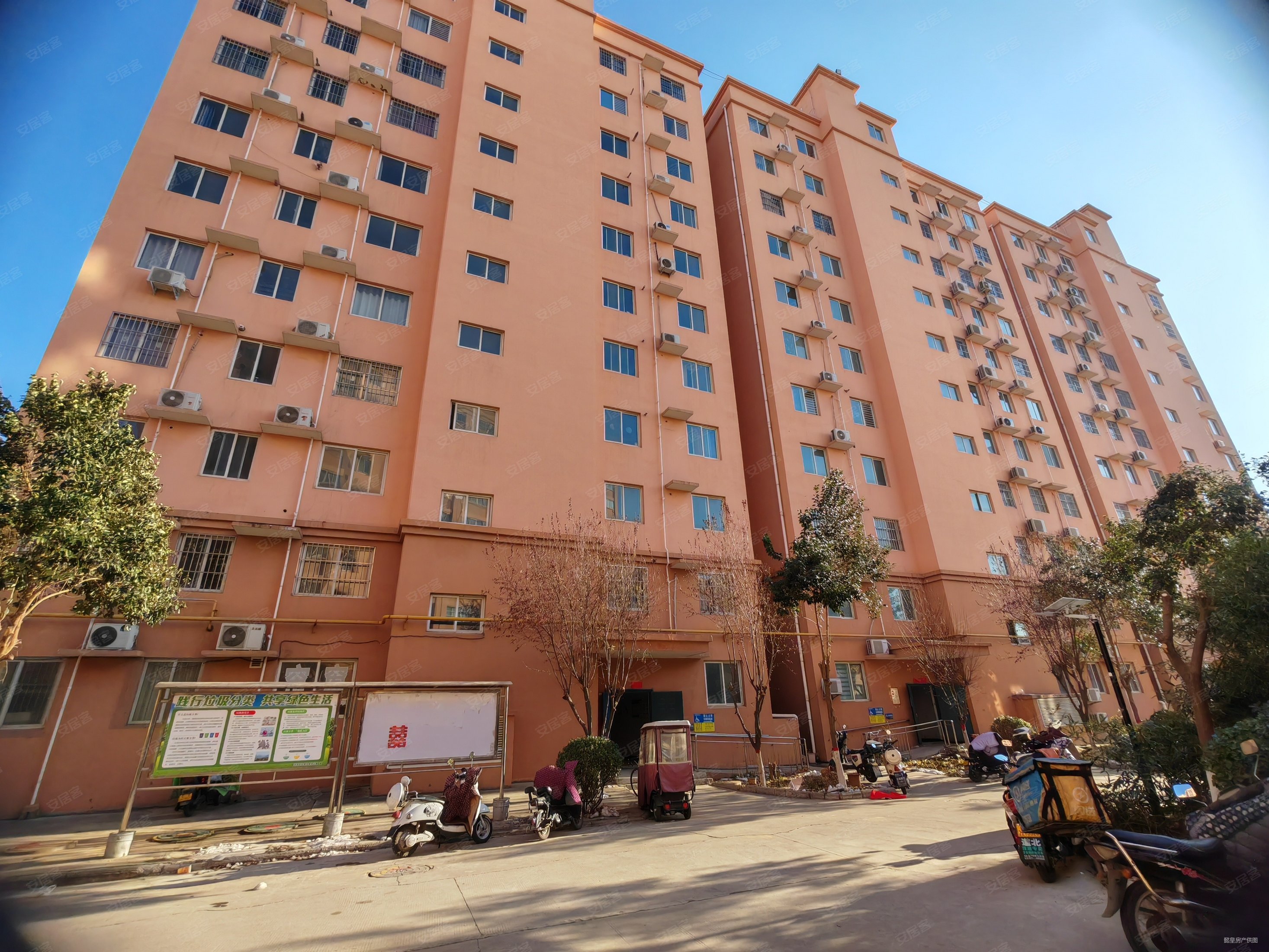 大两居 正规商品房 精装好房 电梯房 满五 房龄新,银河小区二手房,40