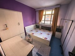 乌鲁木齐沙依巴克扬子江路1月起租送六件套，德汇万达火车南站红山市场长江路限女性 拎包出租房源真实图片