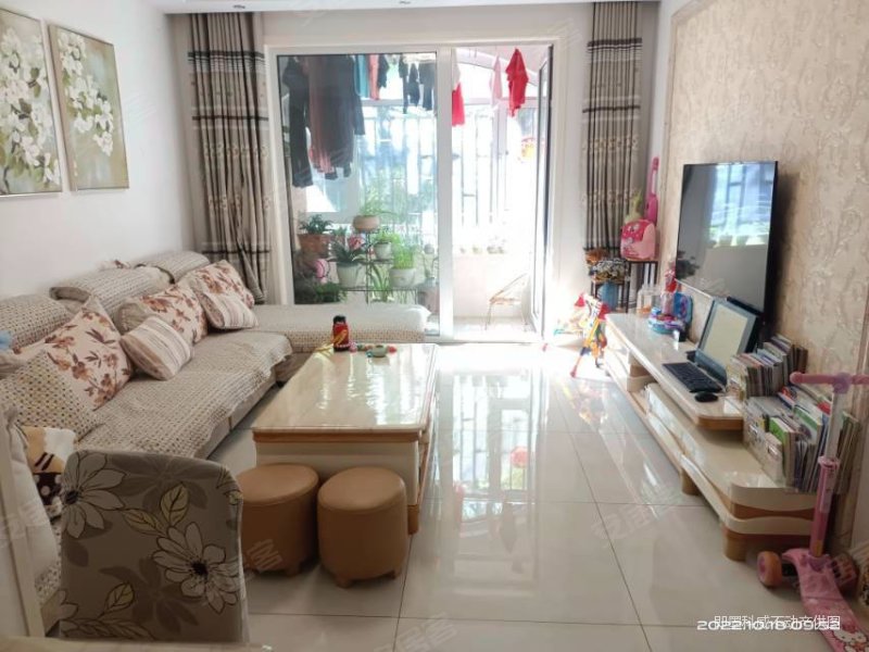 德馨珑湖长江一路97号2室2厅1卫8543平方米