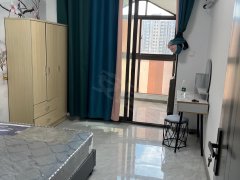 南通崇川观音山主卧合租自己的房子出租没有费用，主卧带独卫带阳台出租房源真实图片