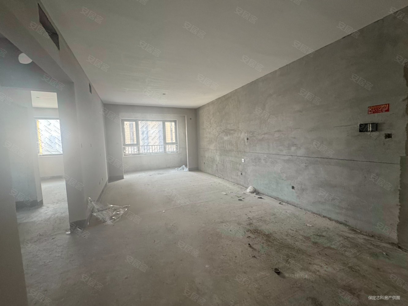 中国府3室2厅2卫120.04㎡南北115万