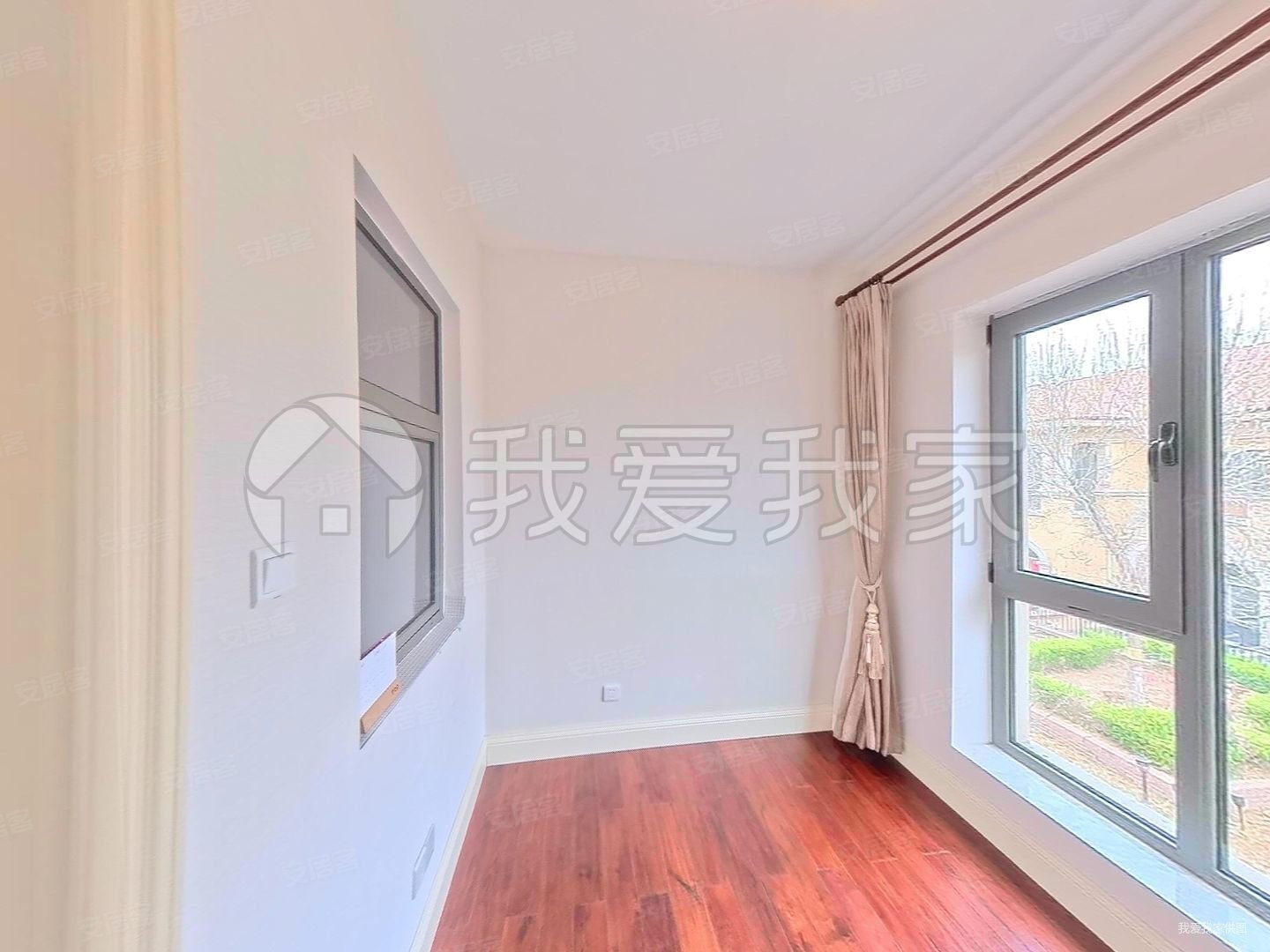 远洋傲北(别墅)8室3厅4卫456.63㎡南北1350万