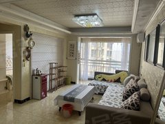 烟台福山福海路欧尚花园，两室一厅，1400，精装出租房源真实图片