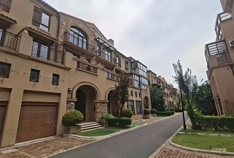 捡漏房!长泰淀湖观园联排别墅,位置好.