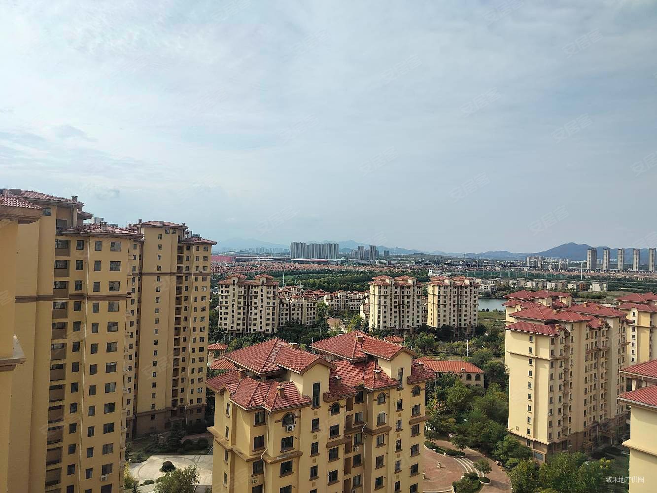 岭海逸景湾2室2厅1卫72.63㎡南北45万