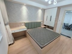 南京鼓楼龙江龙江地铁口 新城市广场 省妇幼 朝南主卧阳台 可短租 可月付出租房源真实图片