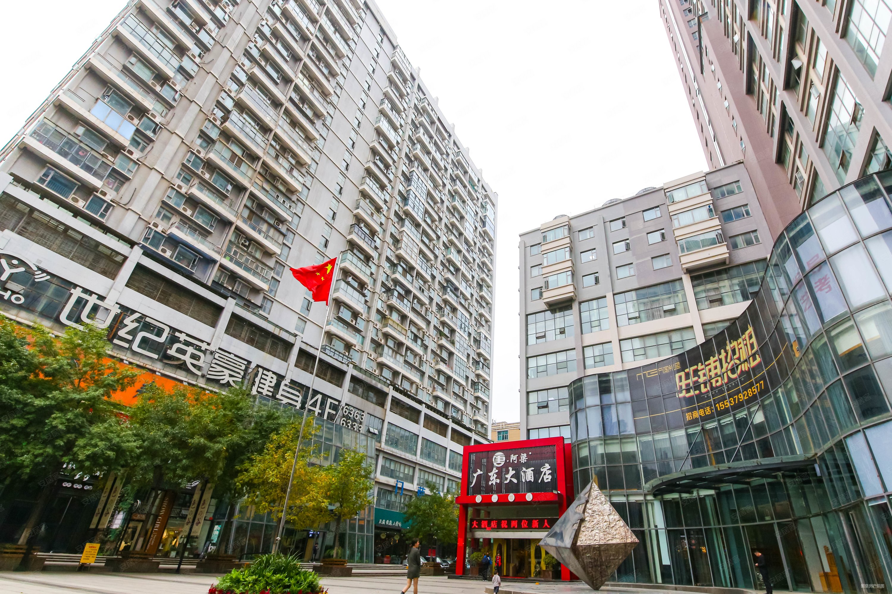 万国银座2室2厅1卫105㎡南北48万