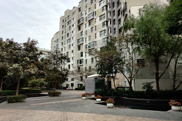 皇都花园(公寓住宅)