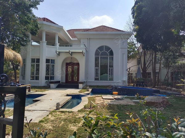 广州花都狮岭金碧御水山庄(别墅)金碧御水山庄 一线湖 独栋别墅 自住