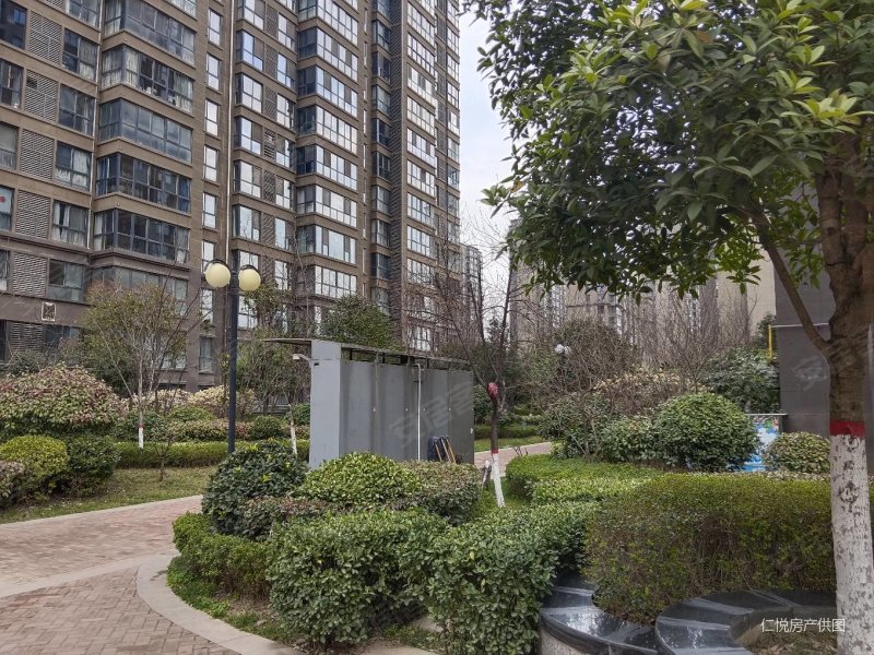 山水香堤百贵园