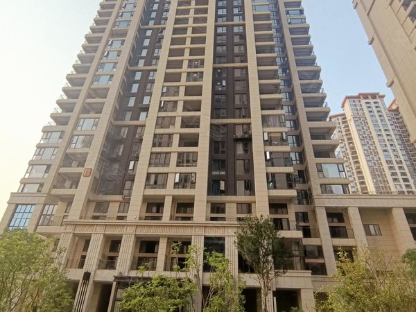 泉州洛江万安街道世茂璀璨天城洛江世茂璀璨天城 复式一房一厅 1500块