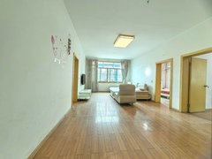 广元利州利州广场对面自建房免费停车拎包入住看房方便出租房源真实图片