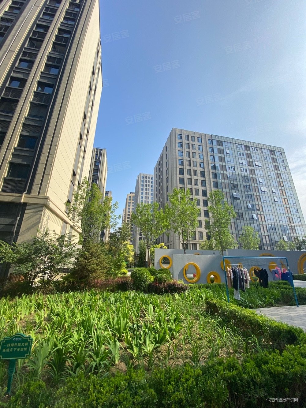 万和奥城两室68平米31万两室一厅一厨一卫毛坯房