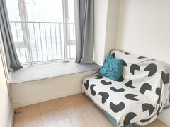 武汉沌口开发区后官湖大道金色港湾MIMI空间 全新装修 安静朝南 家电齐全 拧包入住出租房源真实图片