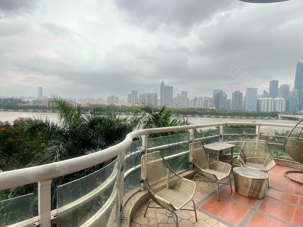 广州海珠滨江东汇美景台汇美景台 中空复式 头排江景  君临天下  南北