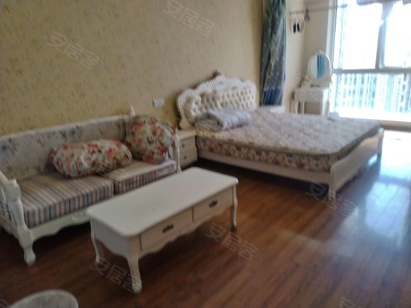 无锡江阴澄江江阴市万达广场(商住楼)江阴万达广场精装电梯房,可押一