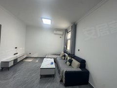 信阳羊山新区信阳东站大信广场附近 精装2室 家具家电齐全 拎包入住 随时看房出租房源真实图片