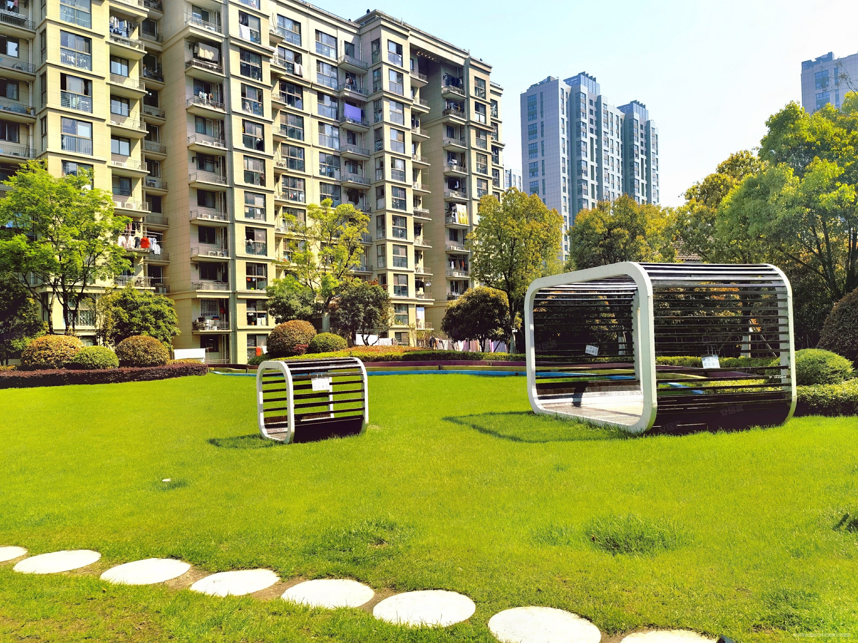 金陵附中附小洲岛家园悦江苑小高层采光好进地铁