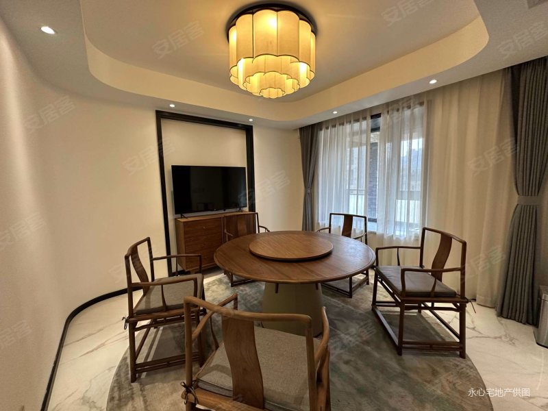 全屋奢装行政会客厅满二证在手可办公招待