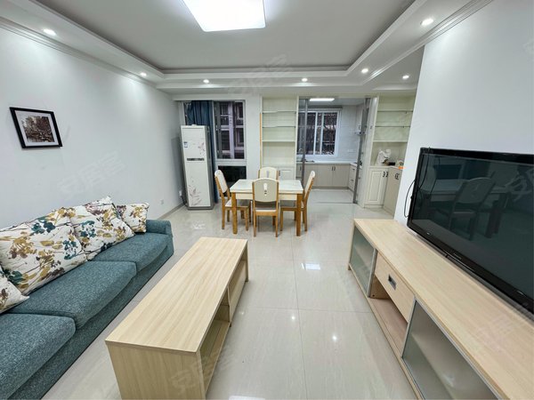 杭州上城三里亭三里新城兰苑东站三里新城兰苑 2室1厅1卫 精装修 配套