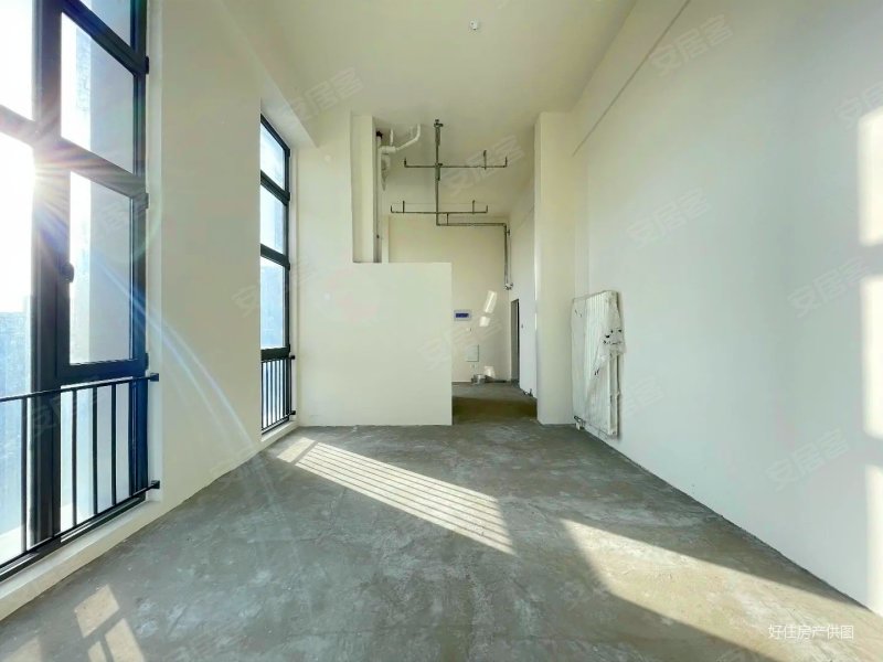 低总价 边户!4.7米层高 复式loft商住两用 看房随时