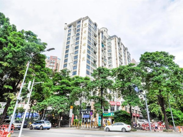 【多图】香榭峰景苑,西丽租房,精装修三房,地铁口150米,楼层高采光好