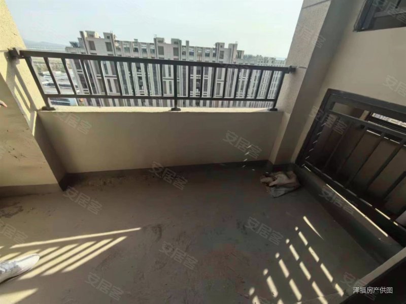 前排采光全天无挡 地铁口 保利合景龙湾一期,保利合景珑湾一期(23-34