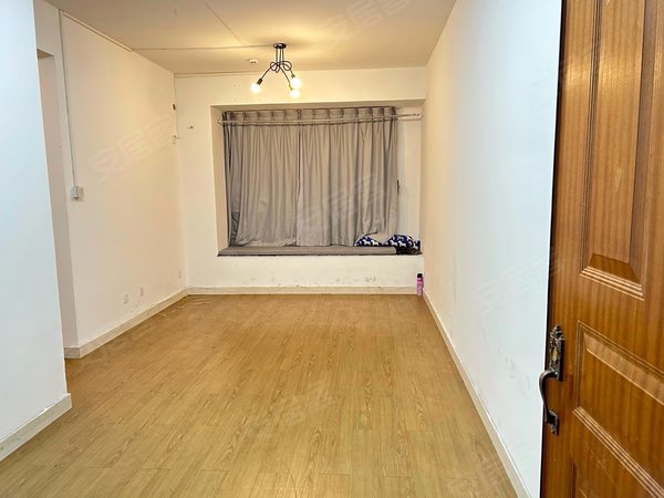 深圳布吉大芬桂芳园(一至四期)价格可谈空房业主急租地铁口出租房源