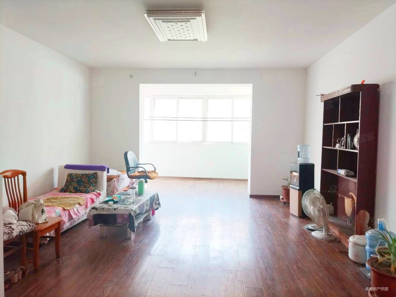 紧邻北国超市和公园,天然城二手房,116万,3室2厅,2卫,129平米-石家庄