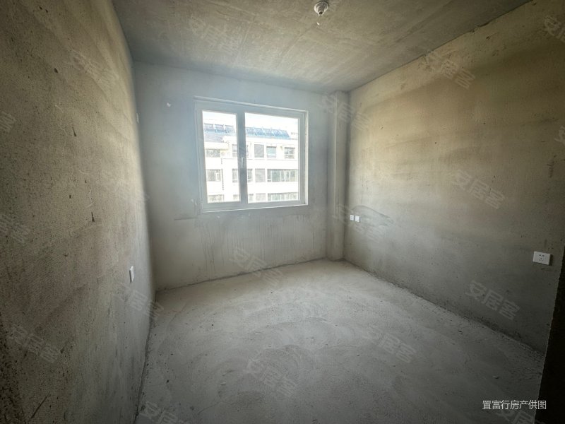 盛仕文苑二手房,104万,3室2厅,2卫,135平米-威海安居客