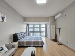 保定涿州高铁新城新上！高铁东站。万科1室1厅1卫！精装修！家具家电齐全拎包入出租房源真实图片