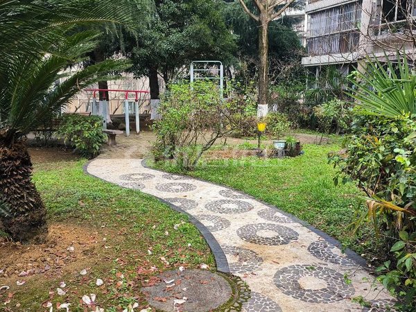 贵阳观山湖碧海花园麒龙金翠湾急租 贵阳三中一中对面 碧海花园 精装3