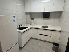 宜都宜都市区长江大道单间,一室一厅,可短租,可长租,随时看房出租房源真实图片