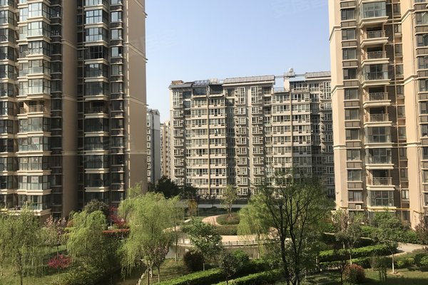 曲江明珠优点,不足,西安曲江明珠怎么样,曲江明珠周边房产中介经纪人