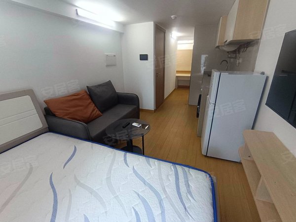 【多图】万荟珑寓,开发东区租房,万荟珑寓 1室1卫带储物间 轻松住现楼