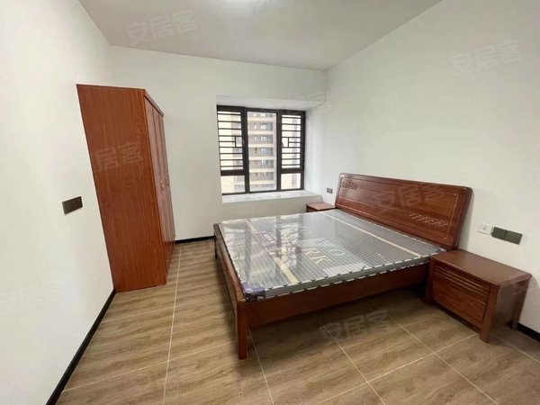 泉州石狮石狮市步行街奥园上林苑出租奥园上林苑三房家具齐全拎包入住