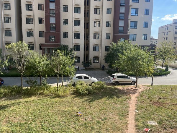 青岛莱西周格庄尚城家园可短租 可月付 精装未住低楼层 装修嘎嘎好