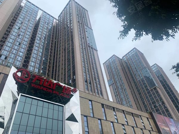 深圳宝安新安福城前海新纪元(已核验)万达广场楼上,东南朝向,3房,吉屋