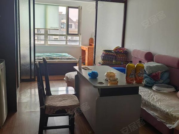 青岛市北水清沟百通雍翠华苑地铁一号线北岭山附近雍翠华苑套二厅装修拎包入住房出租出租房源真实图片