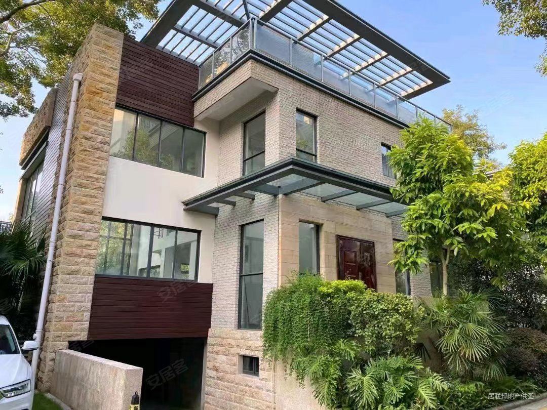 证件齐全三里店七星公园旁高端别墅桂林润园亏本200万