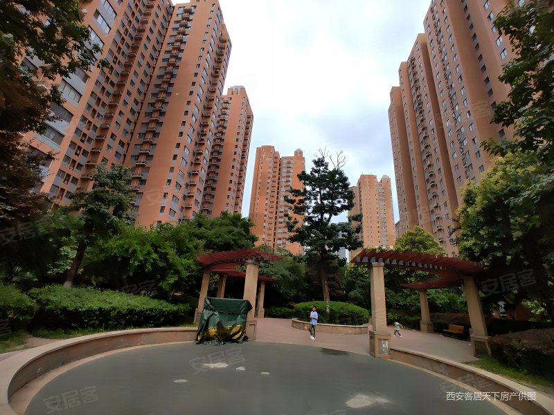 西安房产网>西安二手房>高新区二手房>昆明路二手房>天朗莱茵小城>800