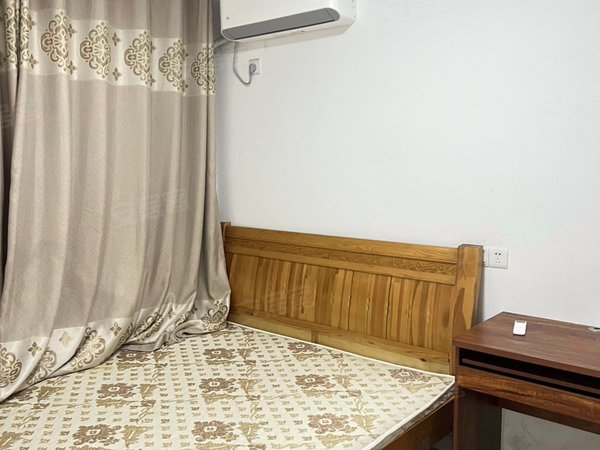 徐州新沂南京路宏基天城宏基天城两室一卫 三个空调 1400月包物业 有钥匙随时看出租房源真实图片