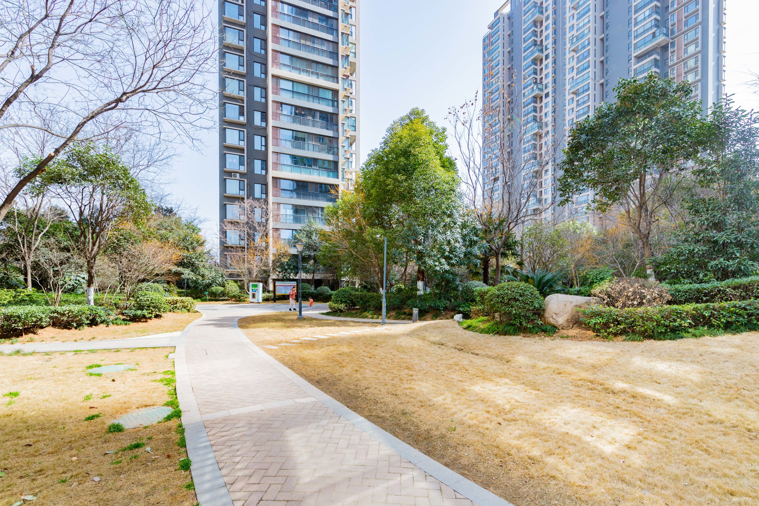 洛阳房产网>洛阳二手房>涧西二手房>万达广场二手房>世纪华阳(1-3期)>