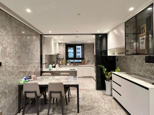 青岛崂山浮山前银丰玖玺城一期珑府玖玺城珑府 海景豪宅 豪装套三