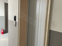 宜兴新建新建中心阳光小区 1室0厅1卫出租房源真实图片