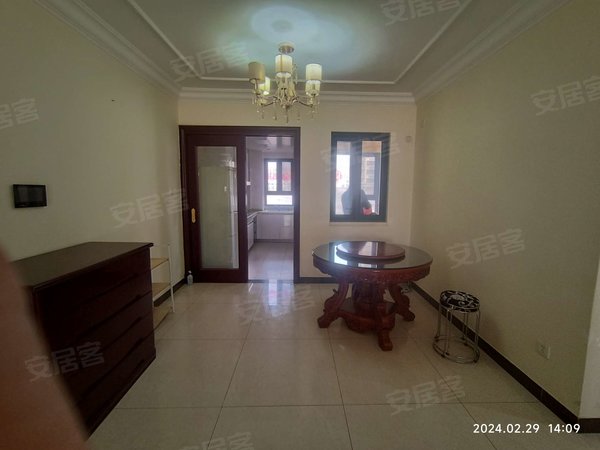 【多图】恒大御峰,西客站租房,紧邻印象济南西城实验恒大御峰精装电梯