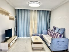 北海银海海神广场碧桂园93平米大两房，客厅卧室都很宽敞，拎包入住，有衣柜出租房源真实图片