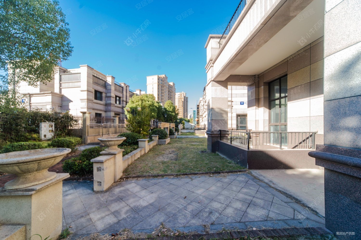 常州房产网>常州二手房>新北二手房>新区公园二手房>香树湾馨苑(别墅)