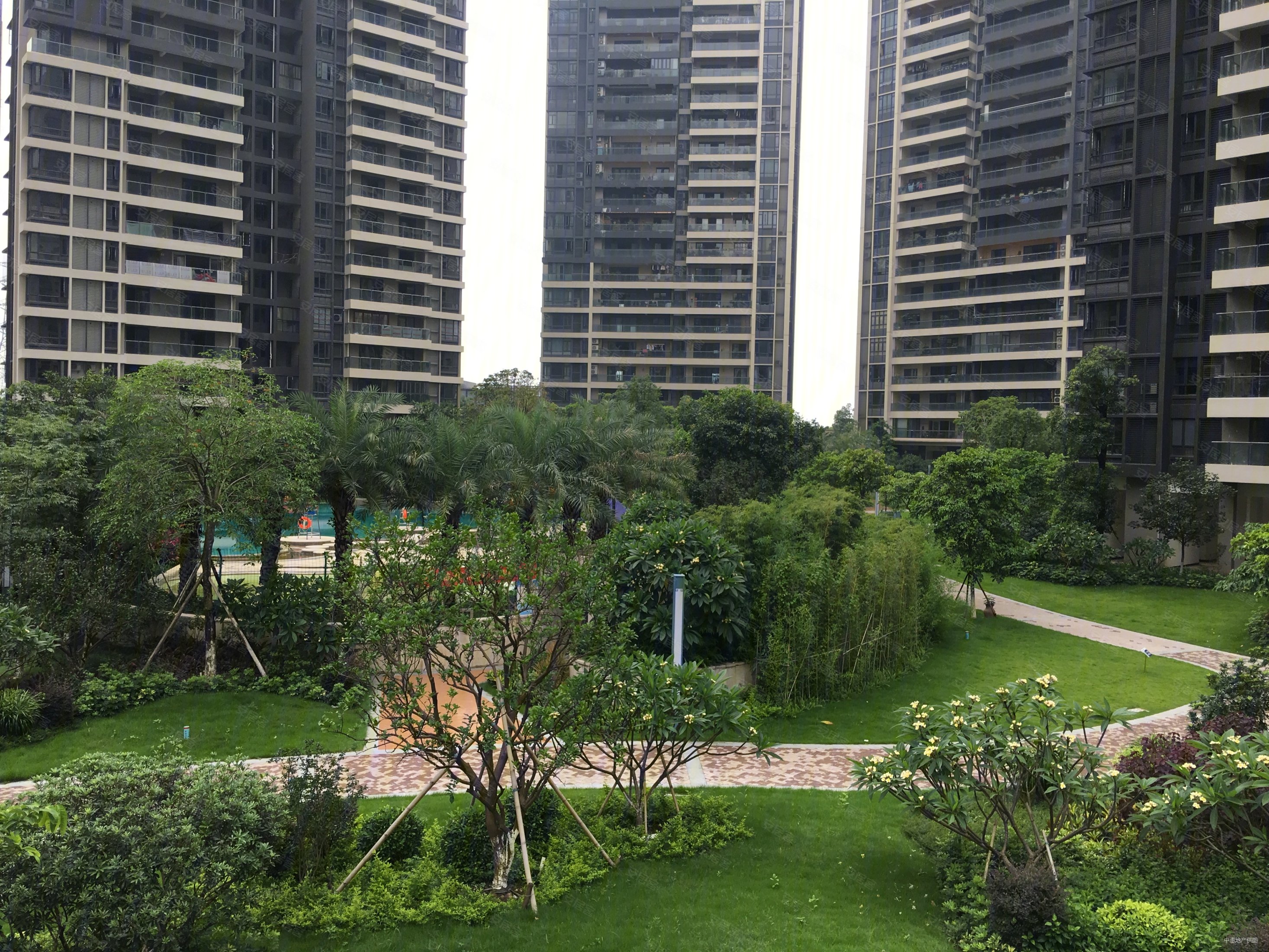 佛山二手房 顺德二手房 大良东区二手房 天悦湾花园(b区)00:00 repeat